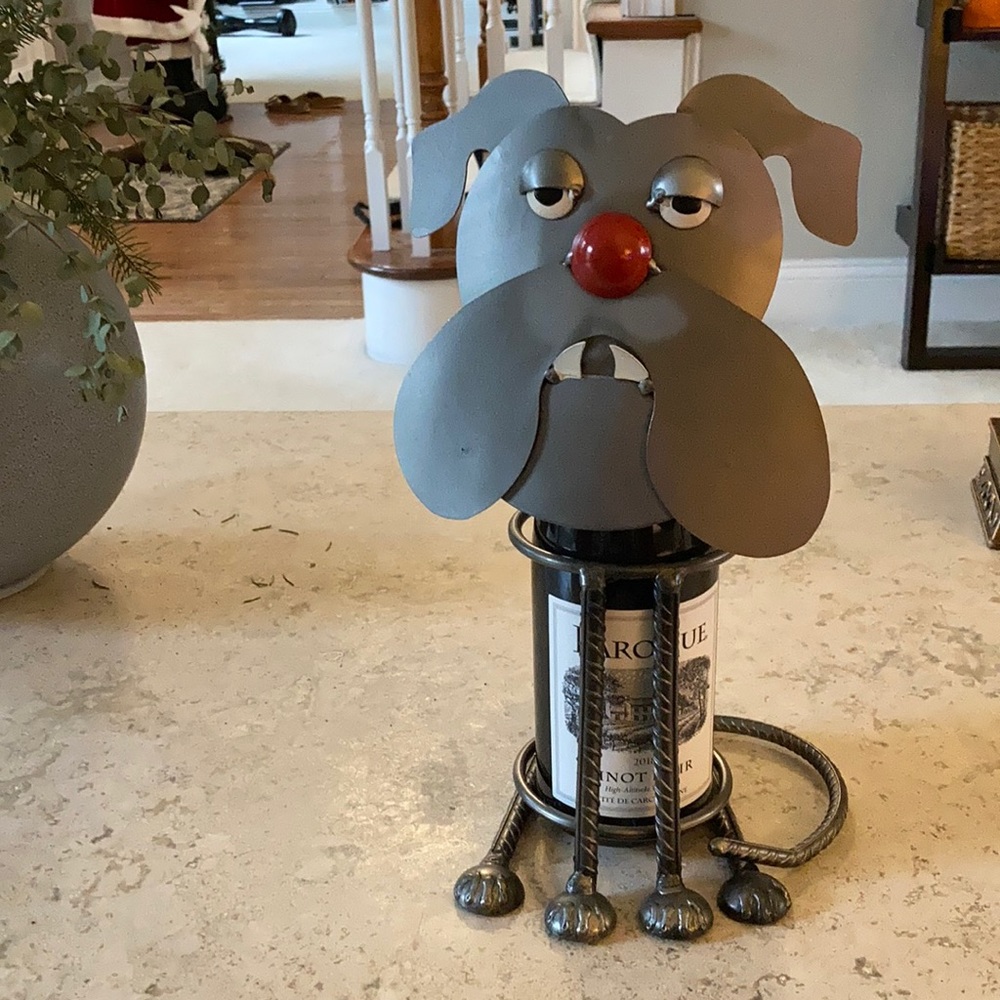 Bulldog wine bottle holder. Wine not included.
